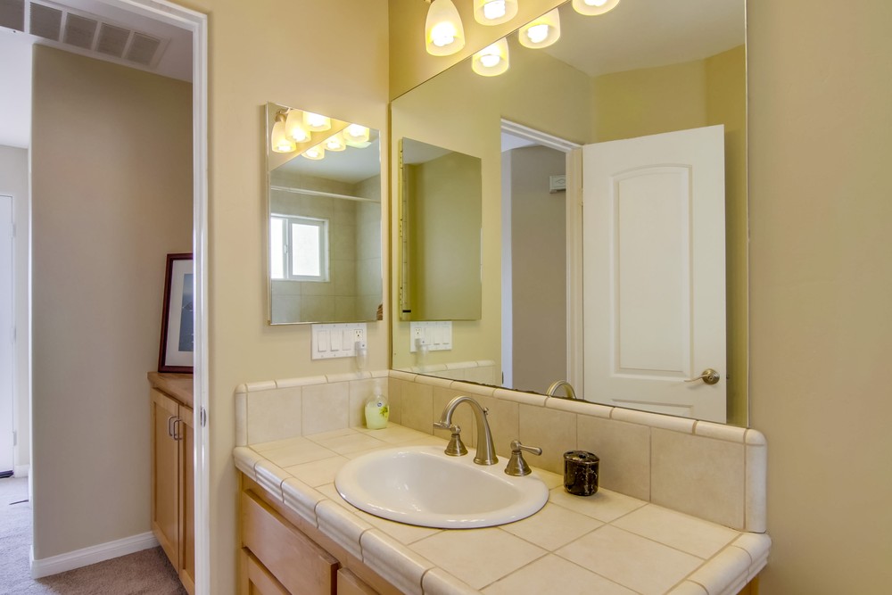Virtual tour photo 48 of 54 for 5930 Riley St
