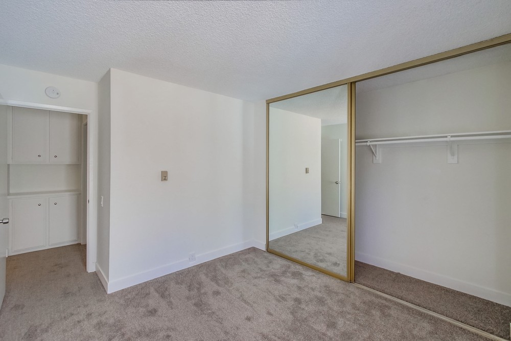 Virtual tour photo 28 of 38 for 5931 Caminito Elegante