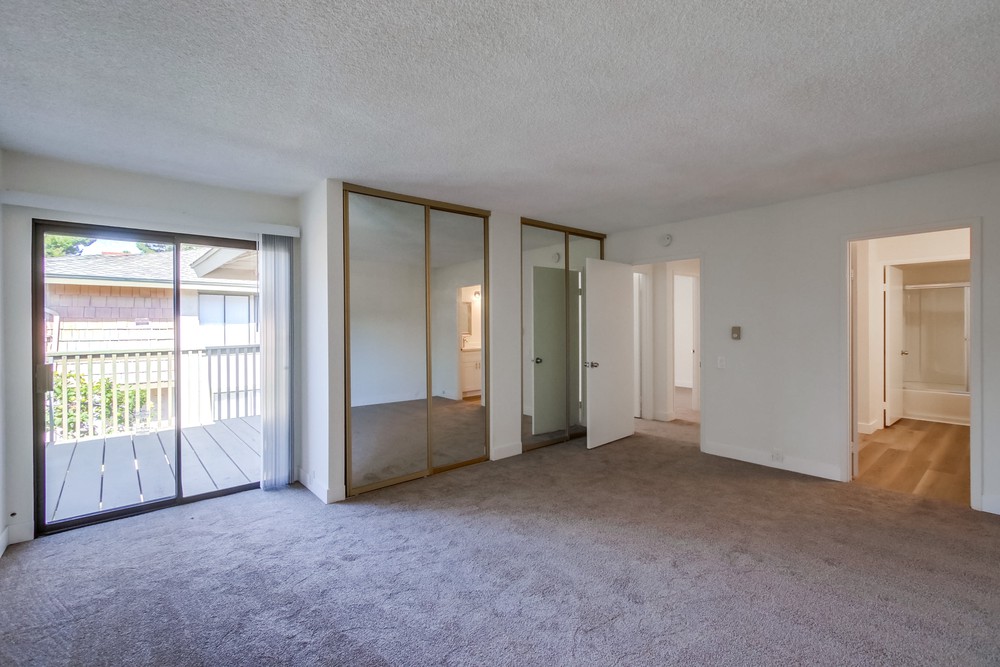 Virtual tour photo 31 of 38 for 5931 Caminito Elegante