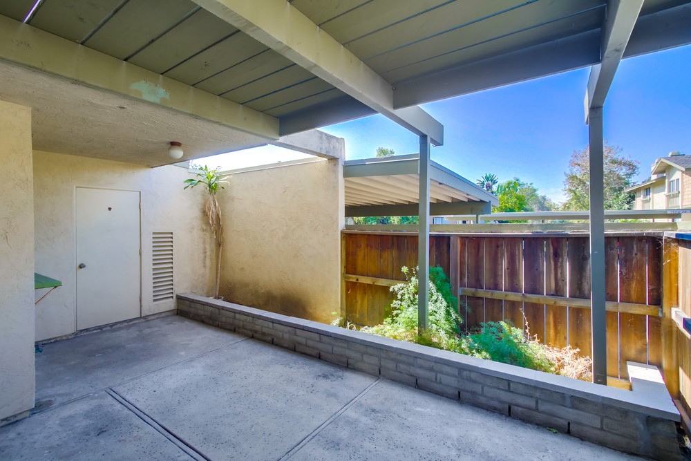 Virtual tour photo 35 of 38 for 5931 Caminito Elegante