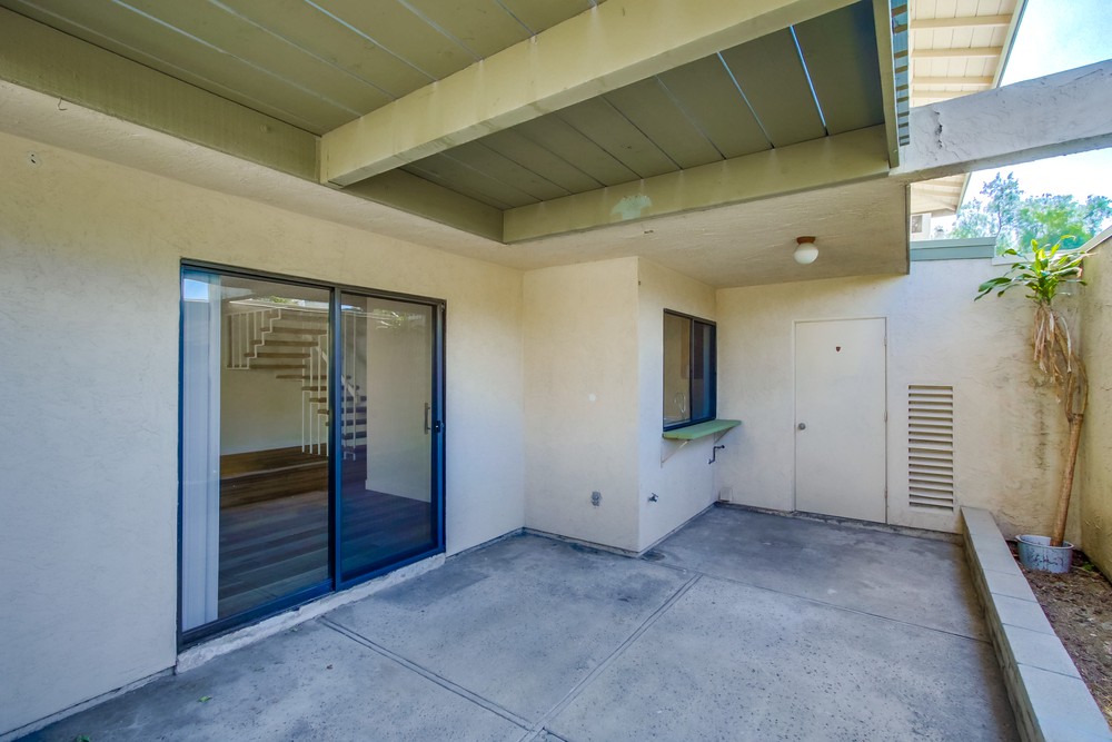 Virtual tour photo 36 of 38 for 5931 Caminito Elegante