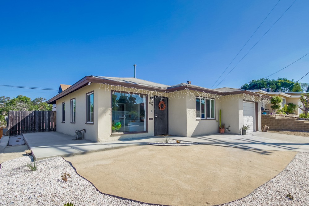 Virtual tour photo 1 of 37 for 5934 Dwight St