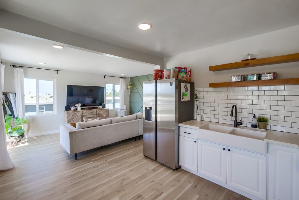 Virtual tour photo 14 of 37 for 5934 Dwight St