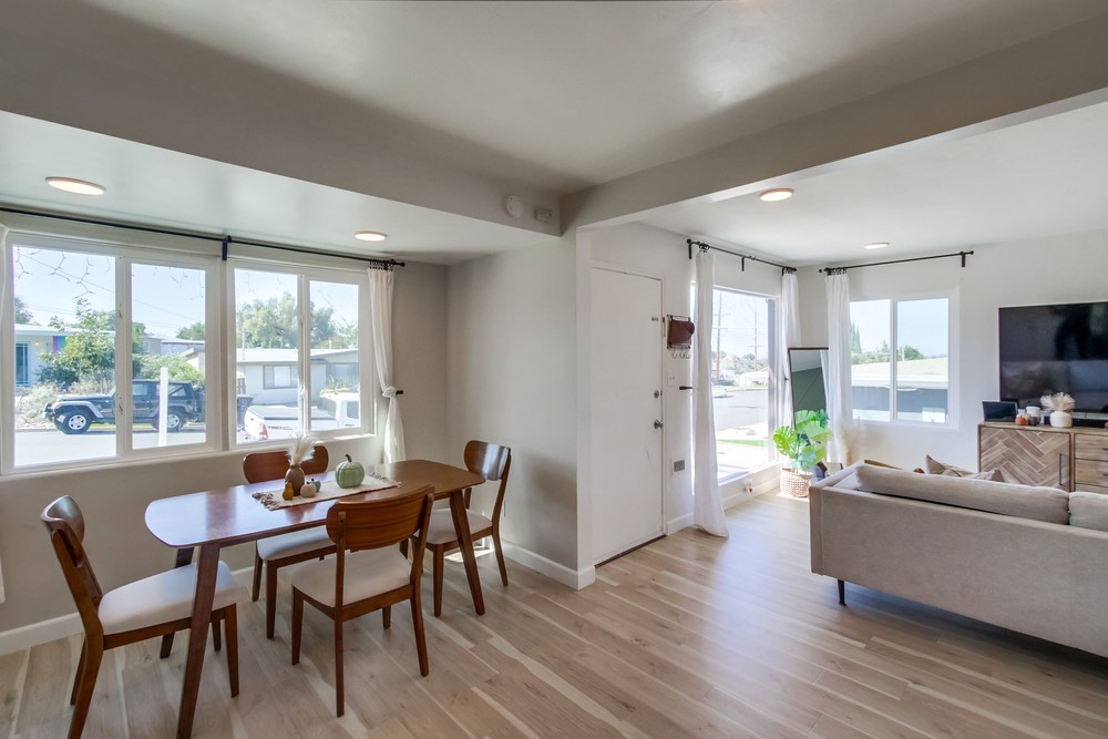 Virtual tour photo 15 of 37 for 5934 Dwight St