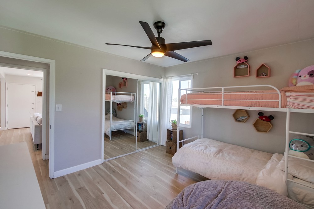 Virtual tour photo 18 of 37 for 5934 Dwight St