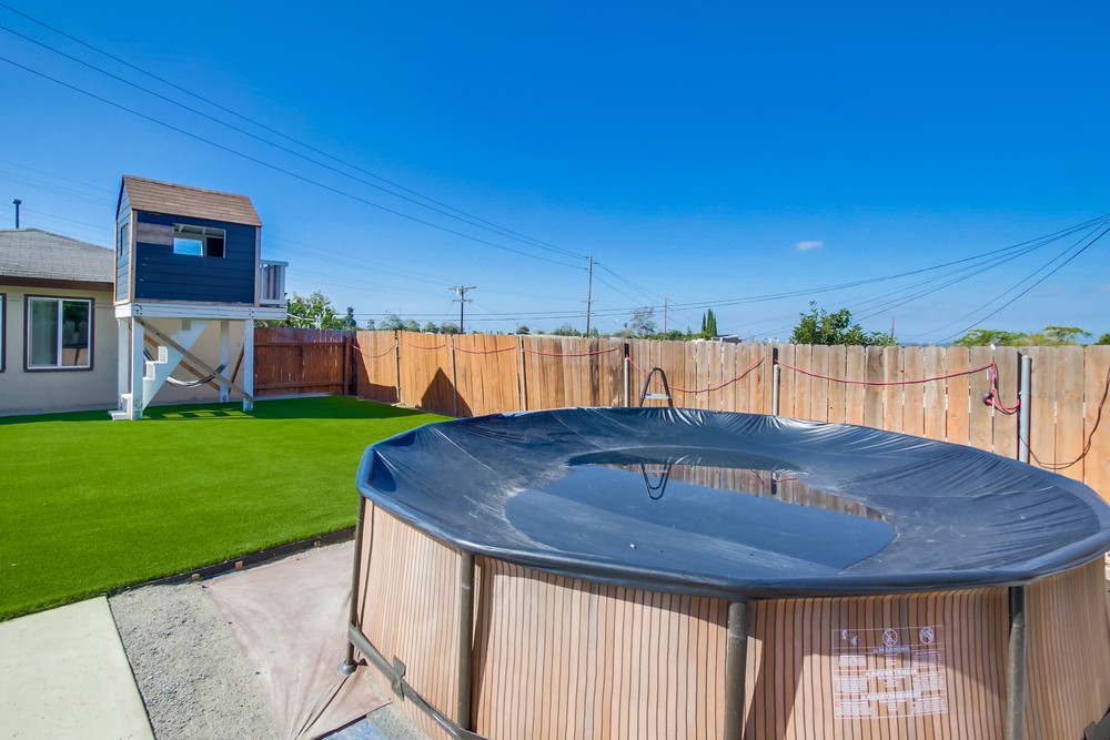 Virtual tour photo 31 of 37 for 5934 Dwight St