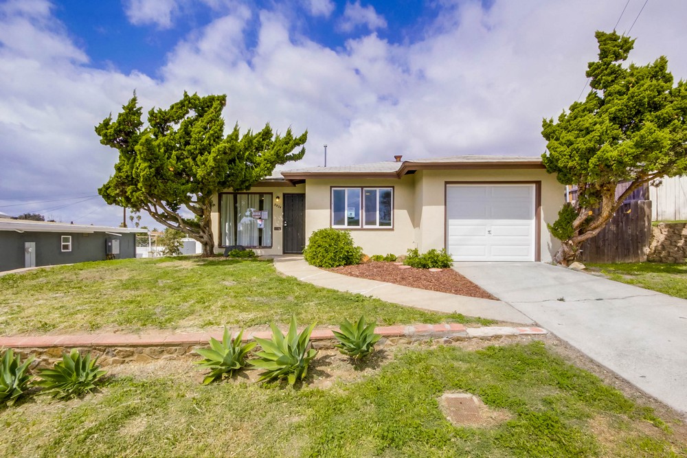 Virtual tour photo 5 of 35 for 5934 Dwight St