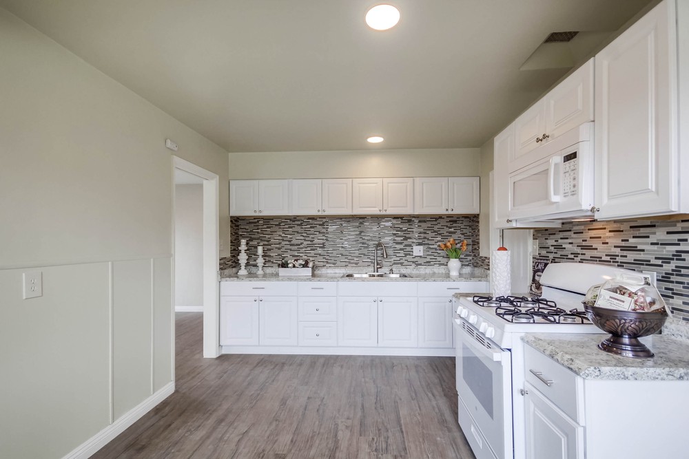 Virtual tour photo 17 of 35 for 5934 Dwight St