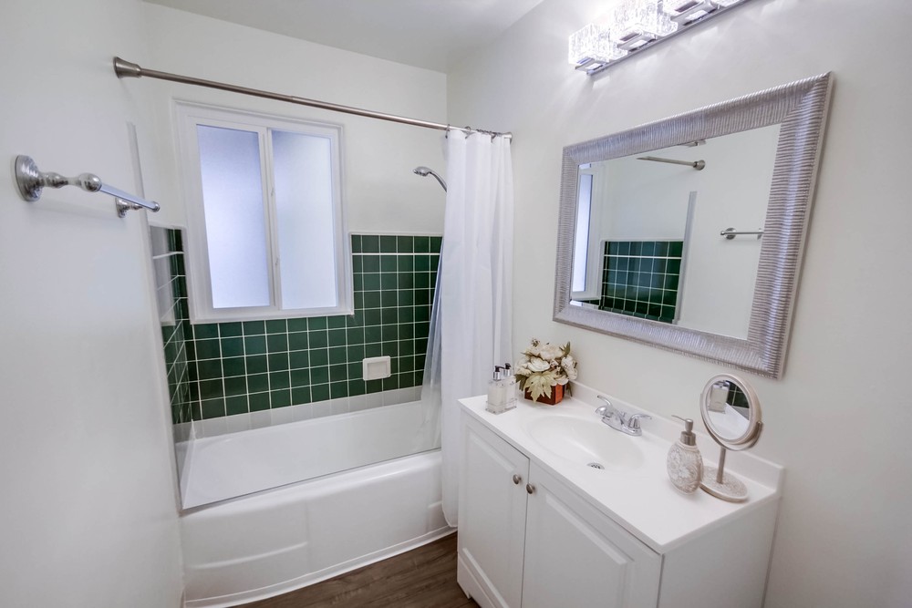 Virtual tour photo 26 of 35 for 5934 Dwight St