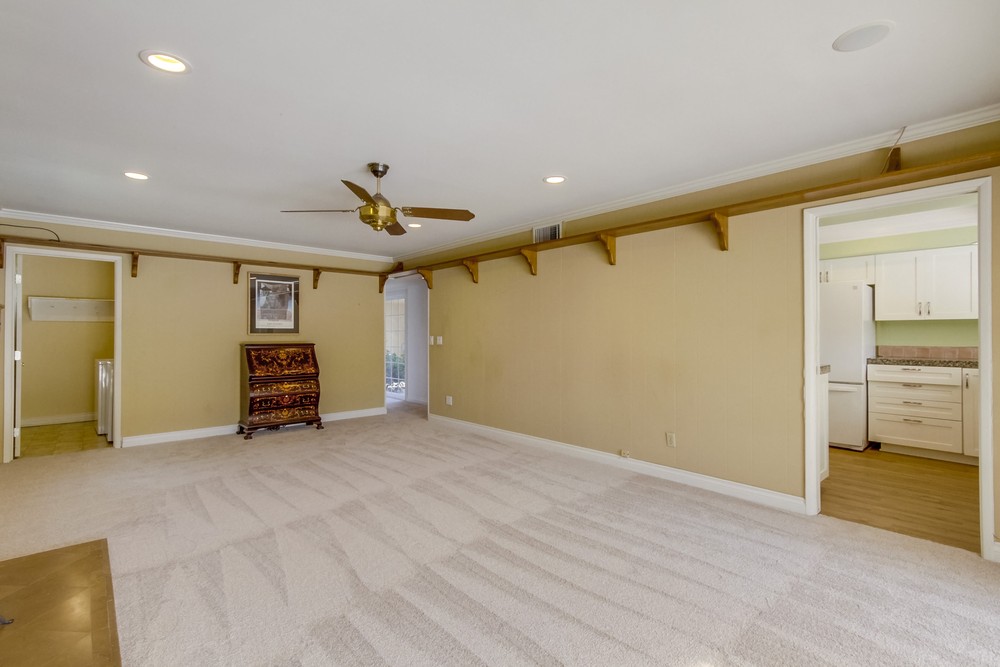 Virtual tour photo 11 of 60 for 5939 Arboles St