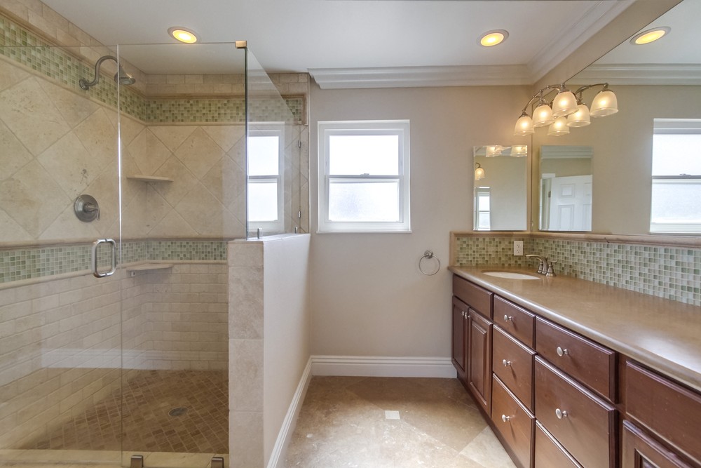 Virtual tour photo 32 of 60 for 5939 Arboles St