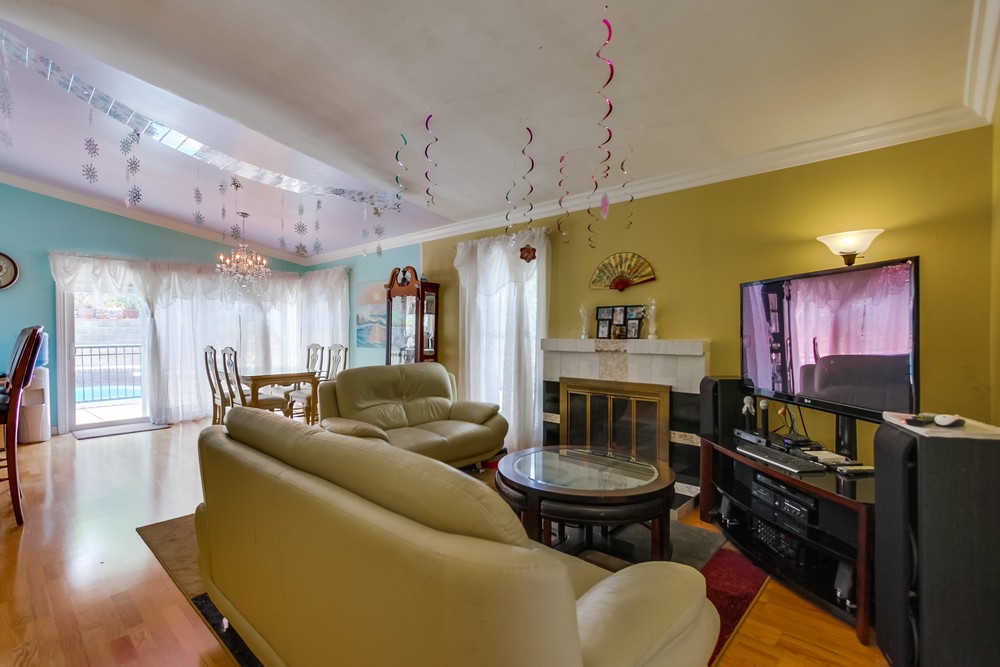 Virtual tour photo 8 of 40 for 5939 Chaumont Dr