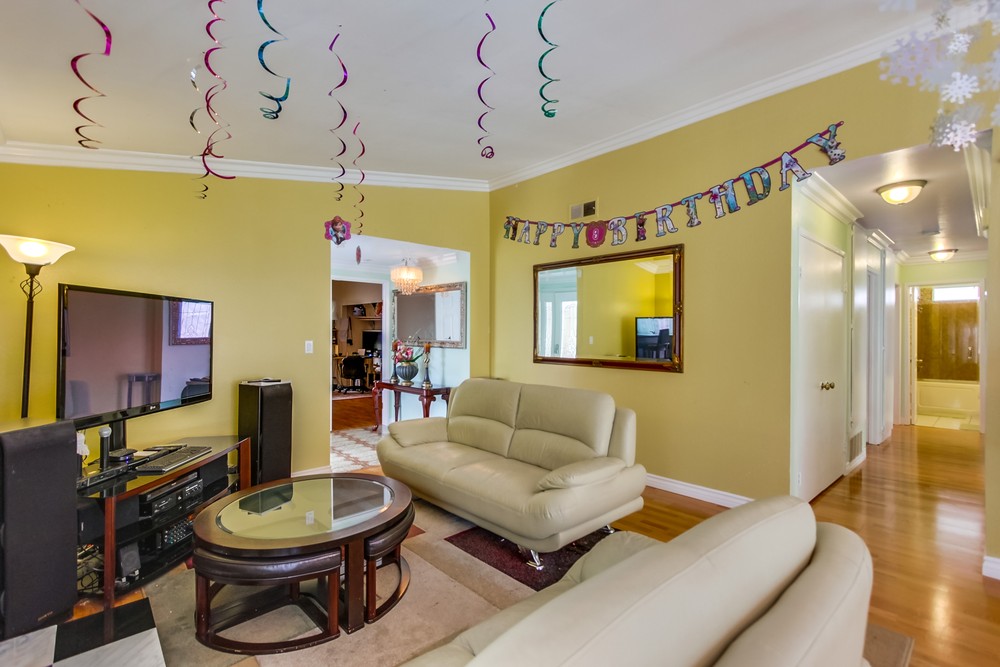 Virtual tour photo 10 of 40 for 5939 Chaumont Dr
