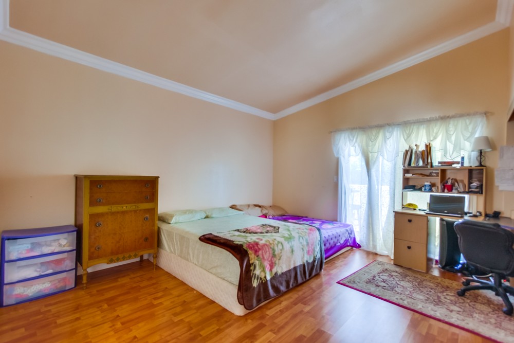 Virtual tour photo 21 of 40 for 5939 Chaumont Dr