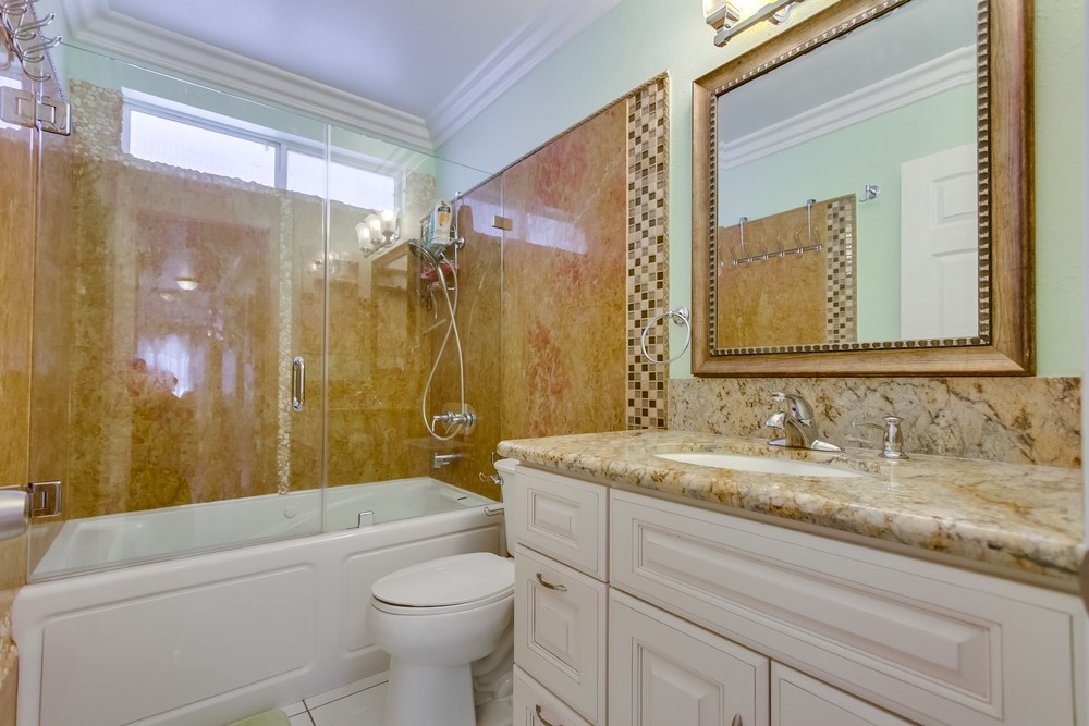 Virtual tour photo 30 of 40 for 5939 Chaumont Dr