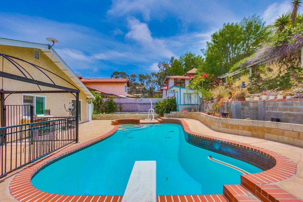 Virtual tour photo 40 of 40 for 5939 Chaumont Dr