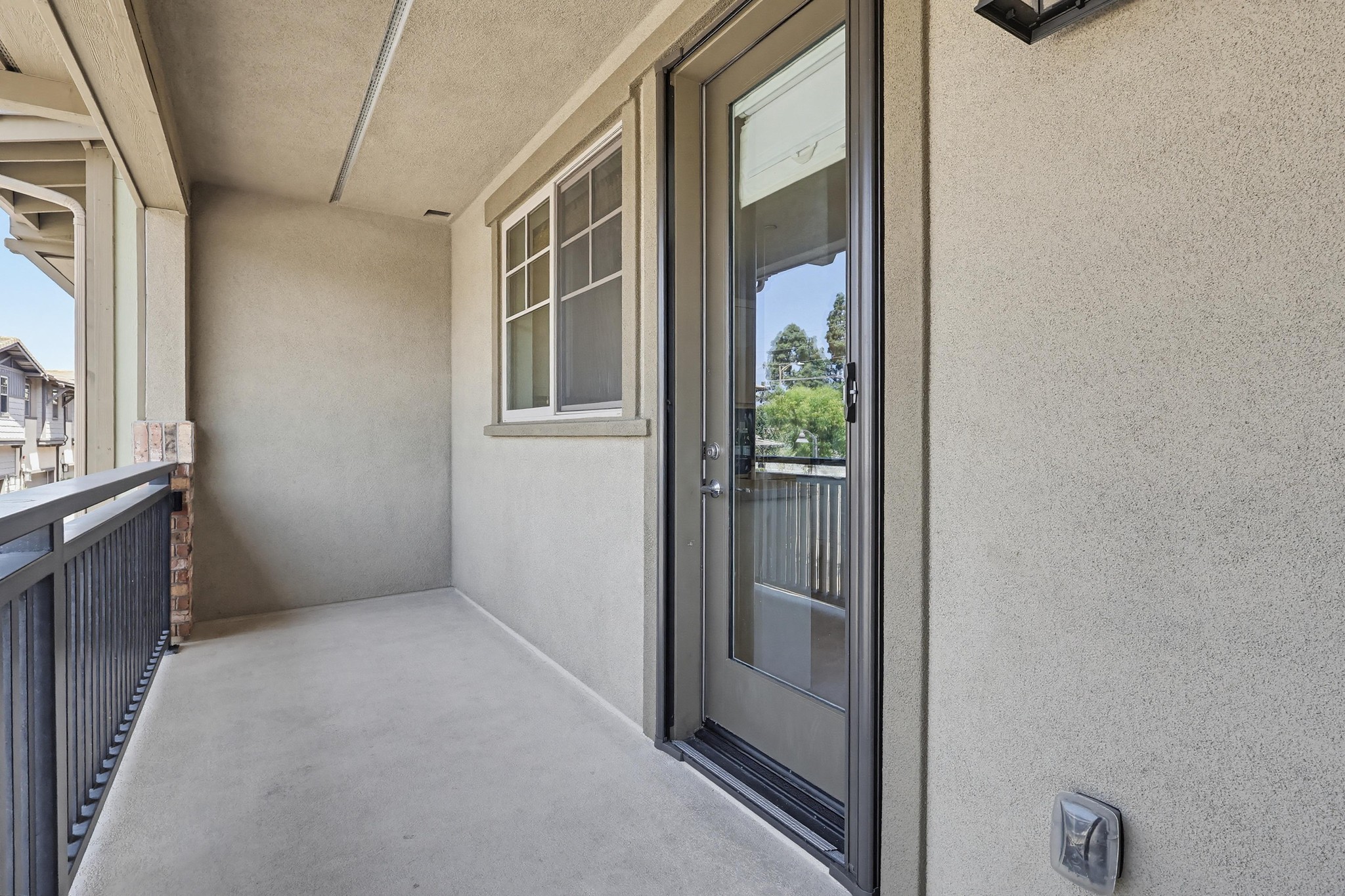 Virtual tour photo 43 of 92 for 594 Granite St
