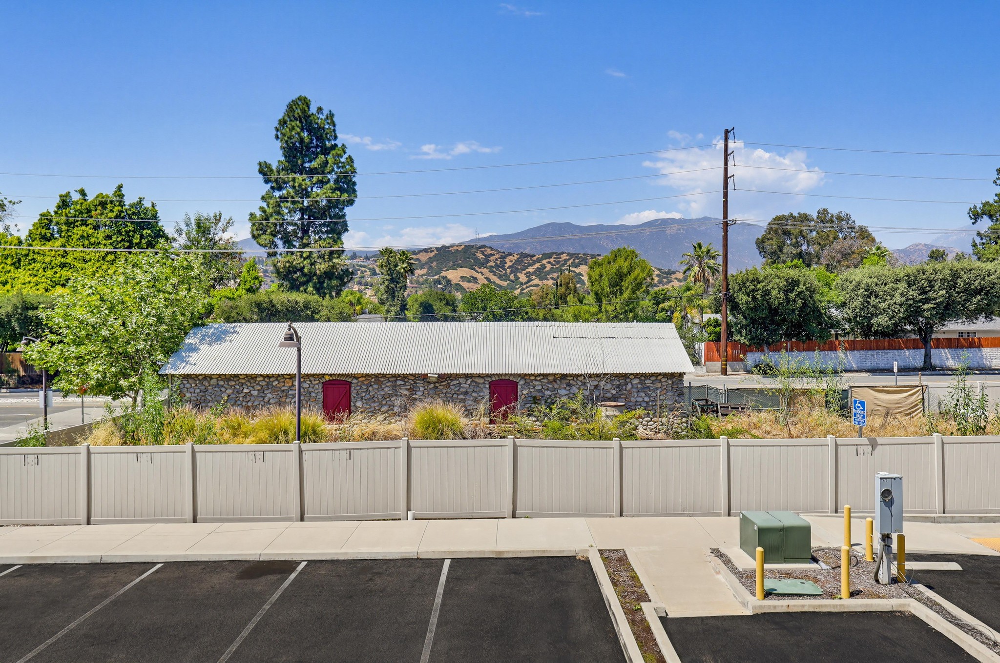 Virtual tour photo 47 of 92 for 594 Granite St