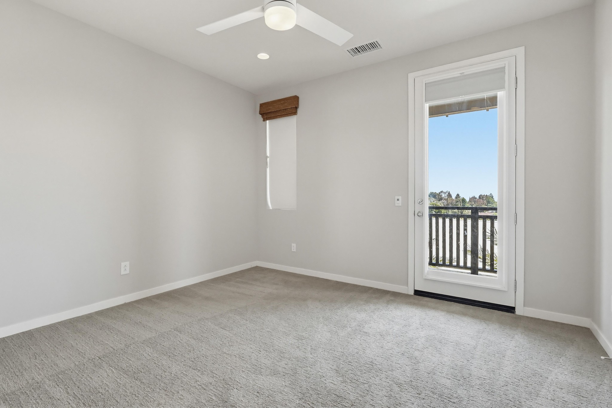 Virtual tour photo 52 of 92 for 594 Granite St