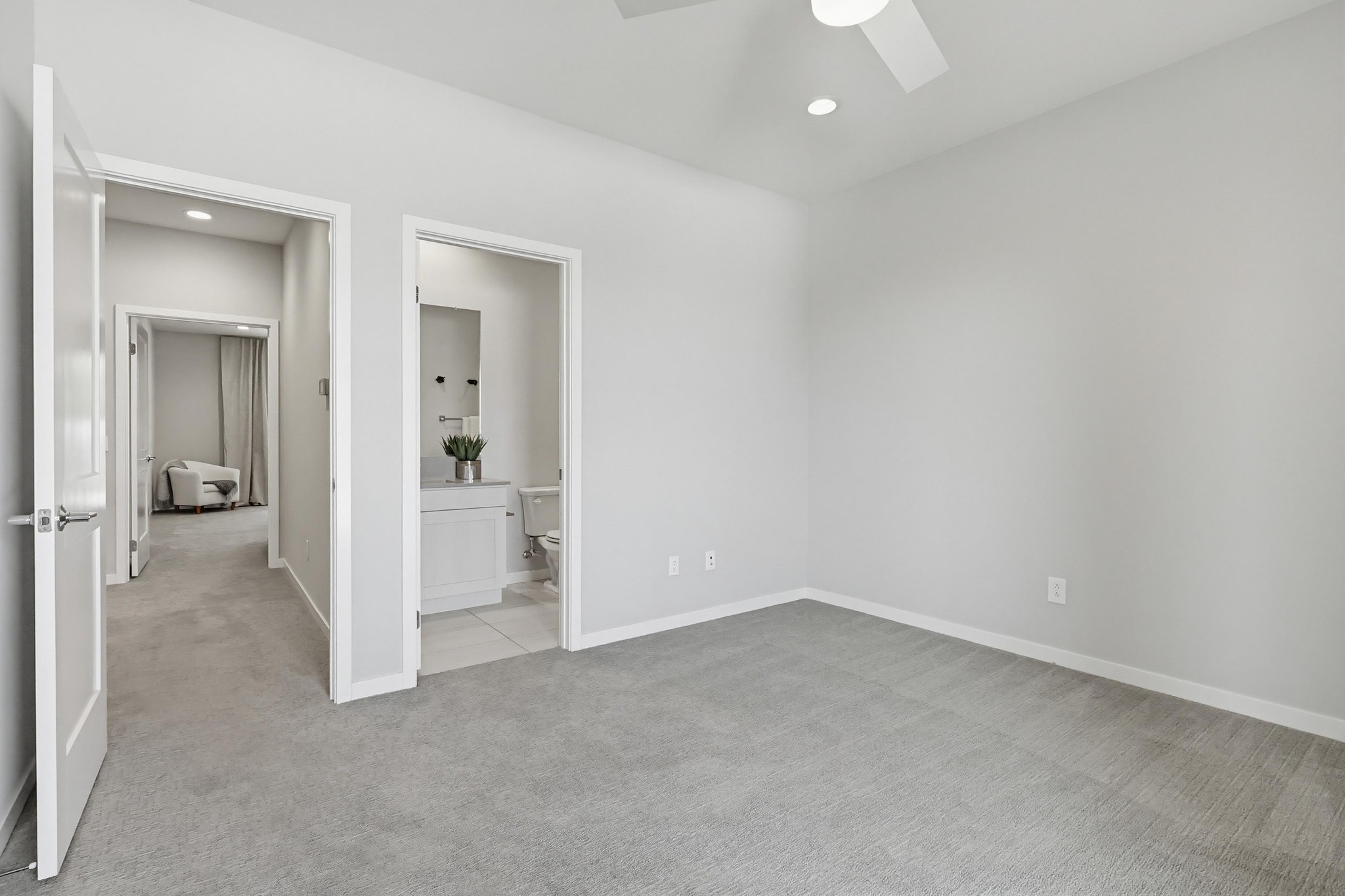 Virtual tour photo 55 of 92 for 594 Granite St