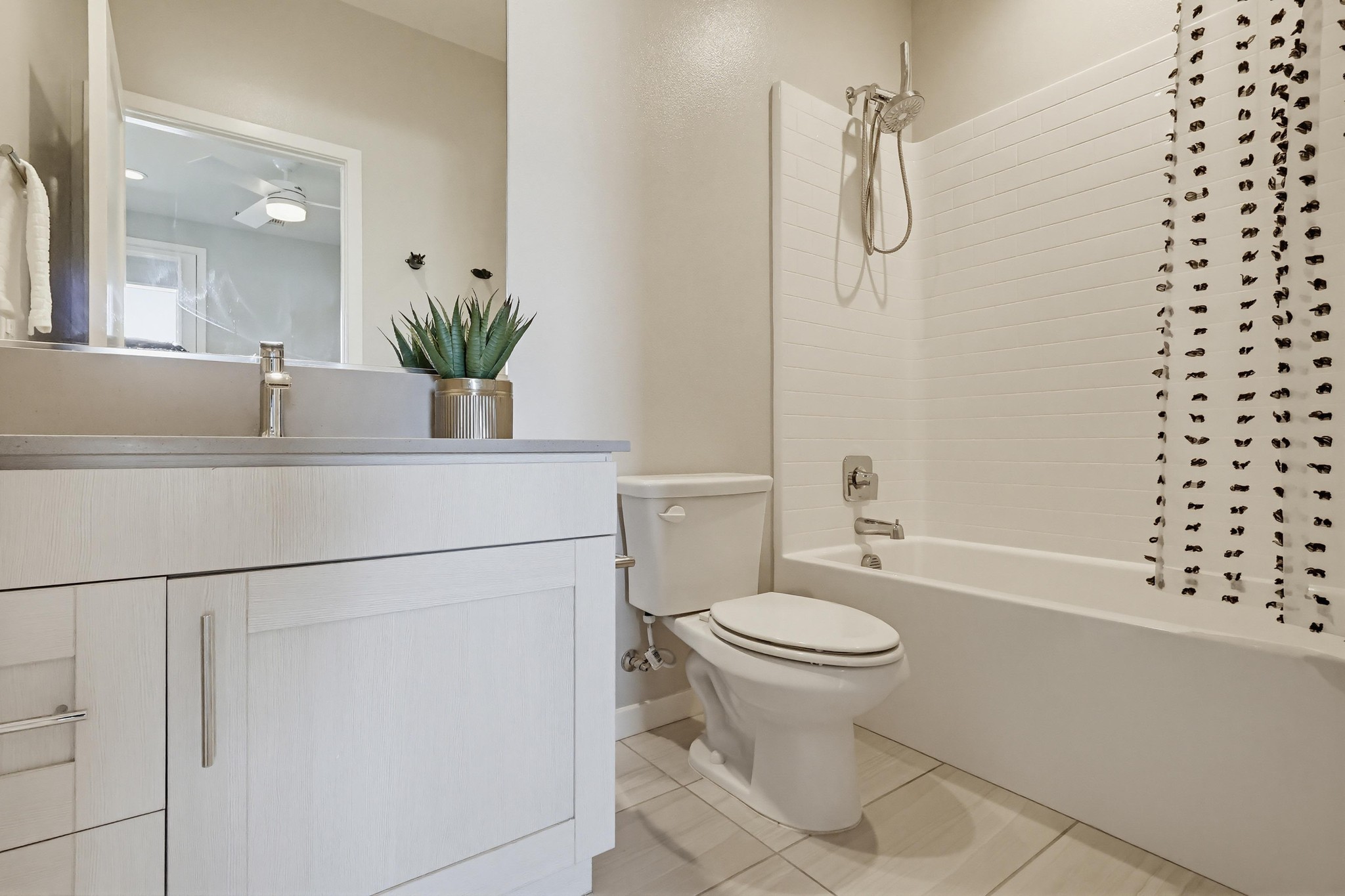 Virtual tour photo 56 of 92 for 594 Granite St