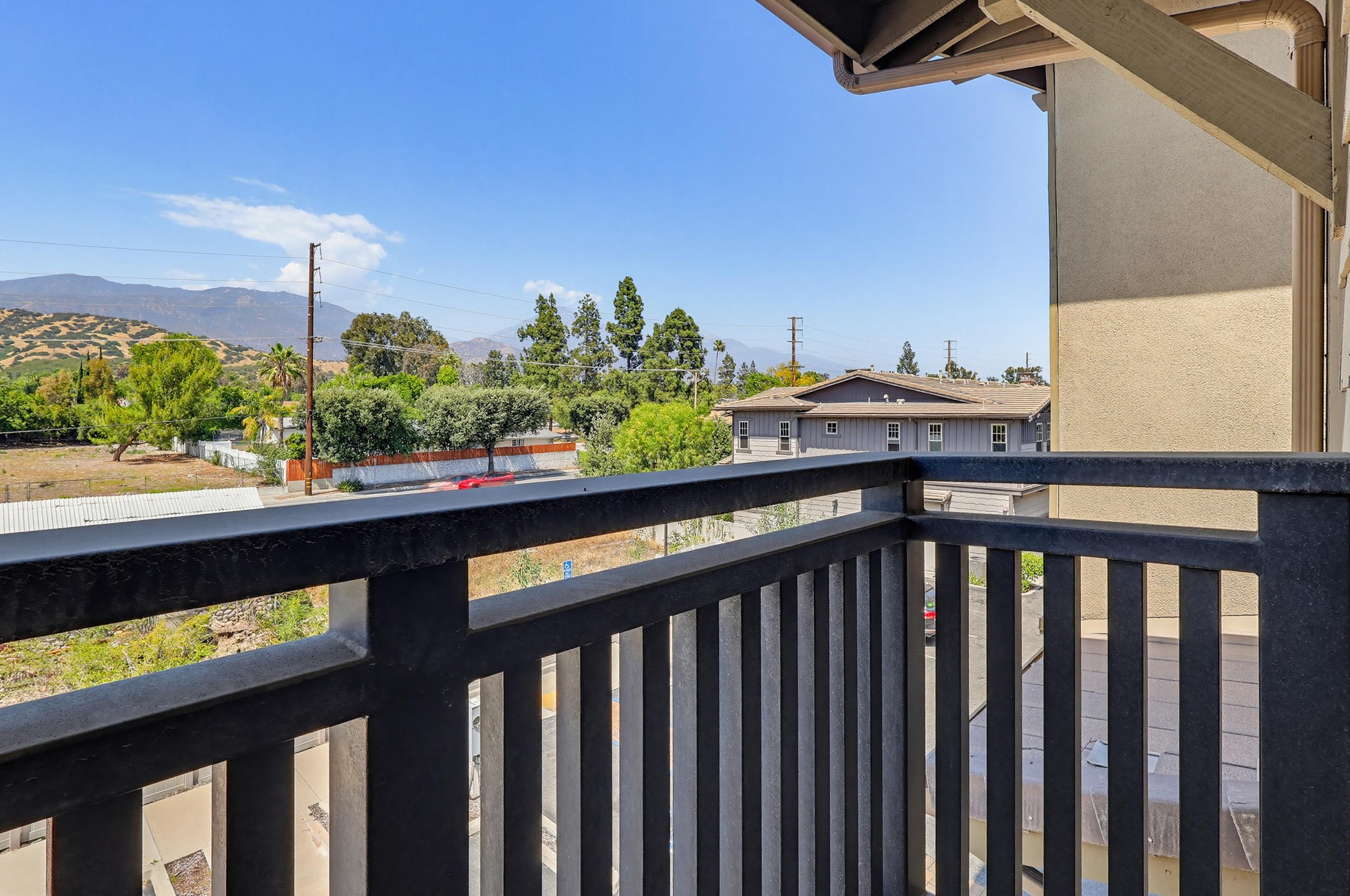 Virtual tour photo 72 of 92 for 594 Granite St