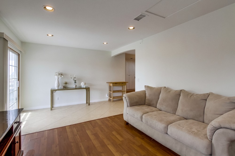 Virtual tour photo 17 of 39 for 5943 Roanoke St