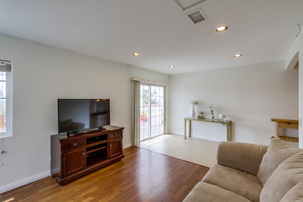 Virtual tour photo 18 of 39 for 5943 Roanoke St