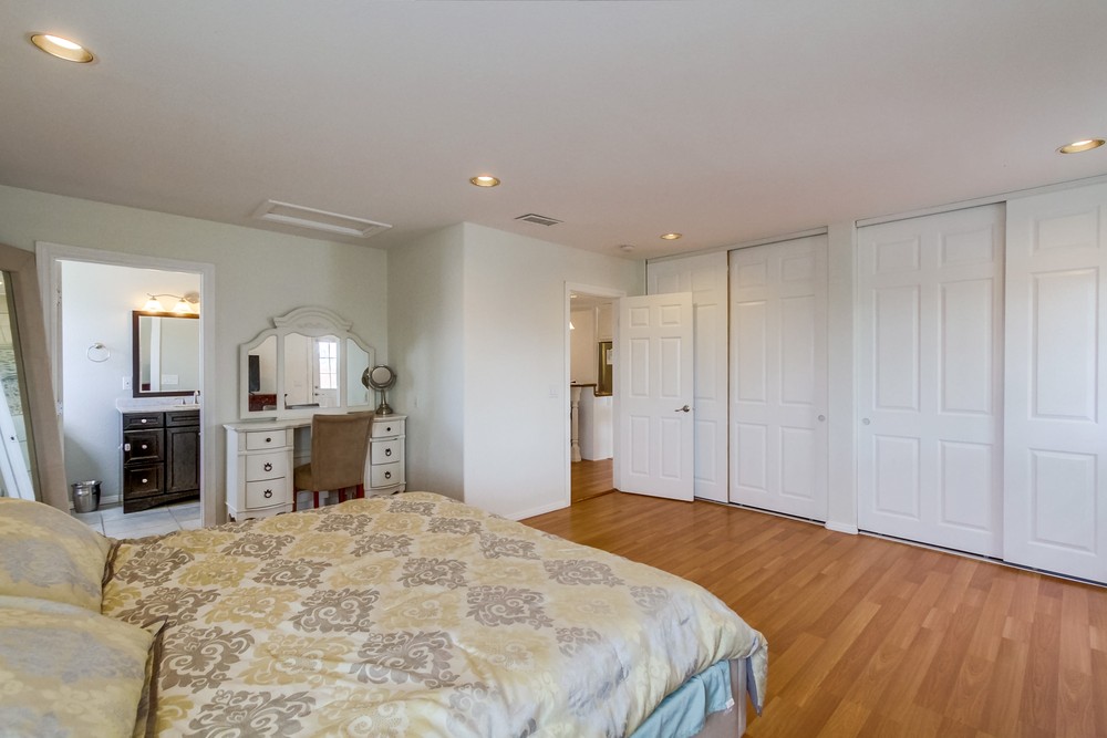Virtual tour photo 22 of 39 for 5943 Roanoke St