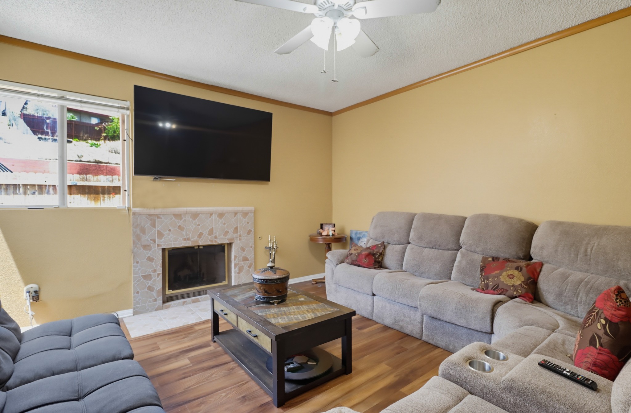 Virtual tour photo 7 of 46 for 5949 Tonawanda Dr