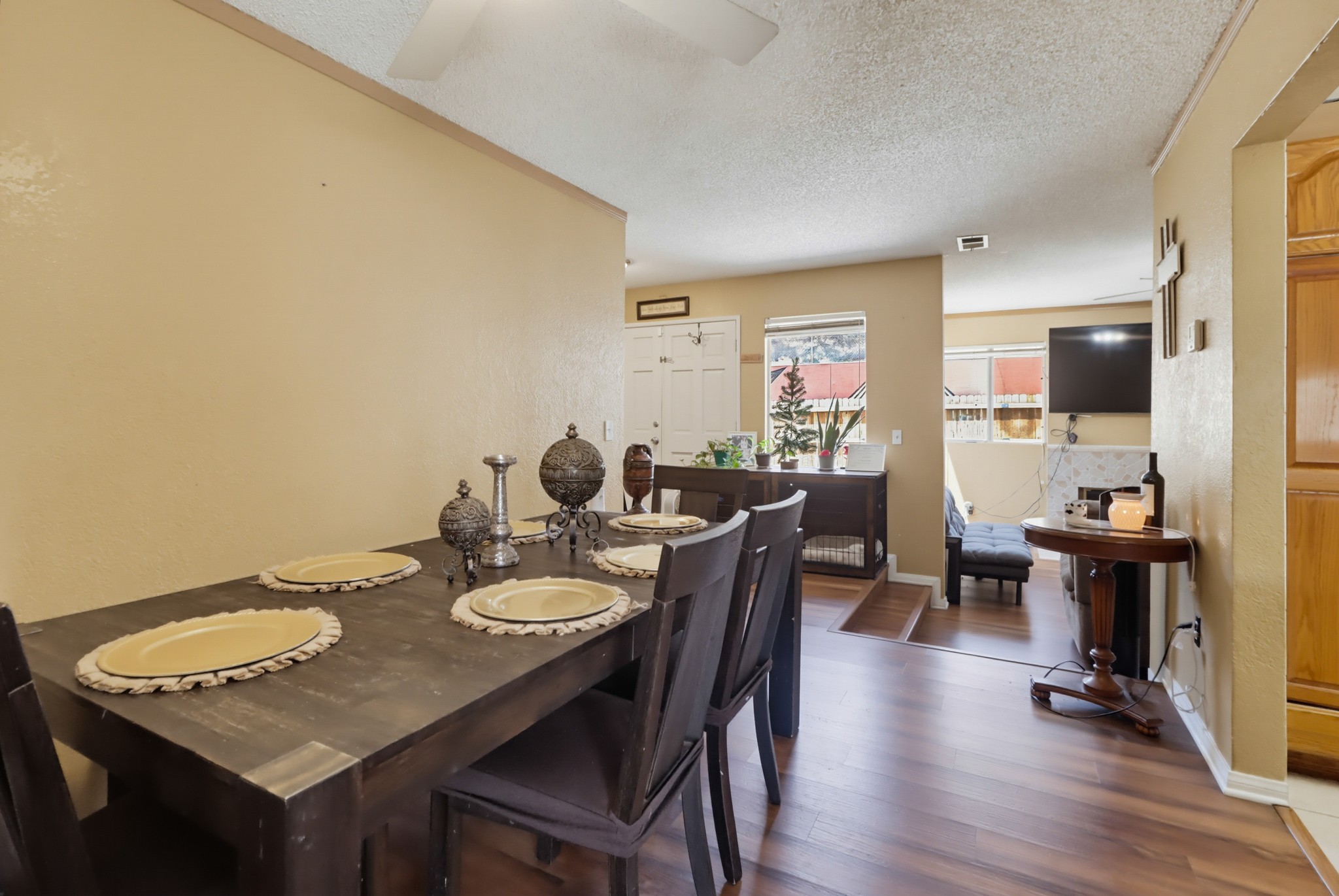 Virtual tour photo 12 of 46 for 5949 Tonawanda Dr
