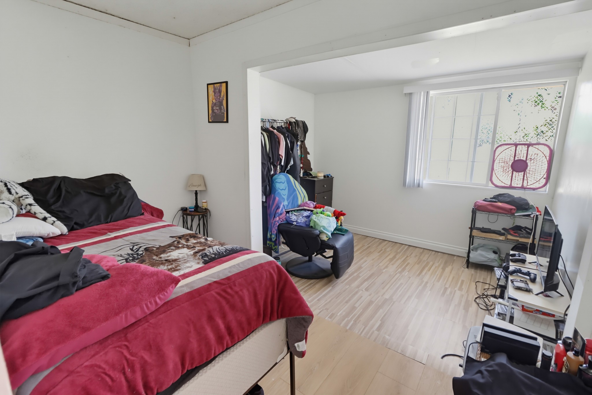 Virtual tour photo 32 of 46 for 5949 Tonawanda Dr