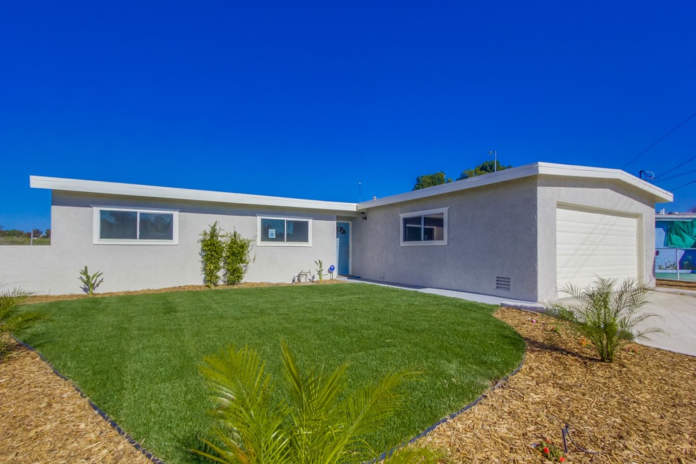 Virtual tour photo 6 of 40 for 595 Brutus St