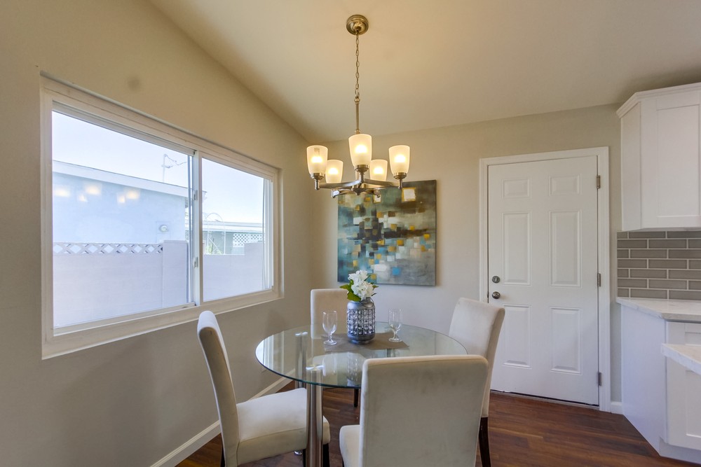 Virtual tour photo 13 of 40 for 595 Brutus St