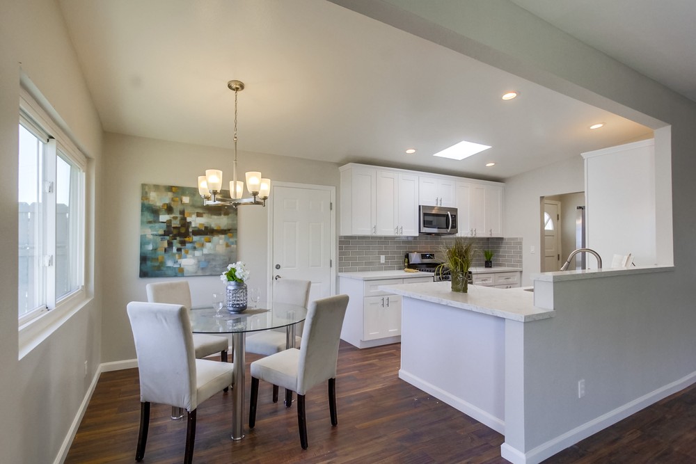 Virtual tour photo 14 of 40 for 595 Brutus St