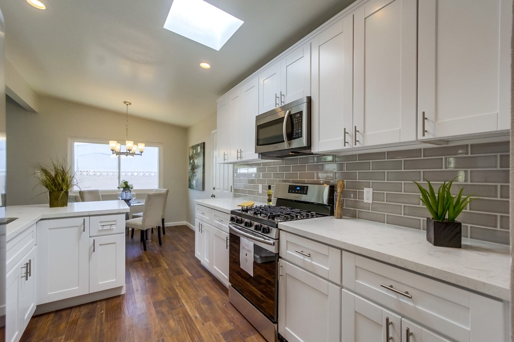 Virtual tour photo 20 of 40 for 595 Brutus St