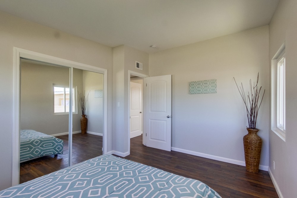 Virtual tour photo 24 of 40 for 595 Brutus St