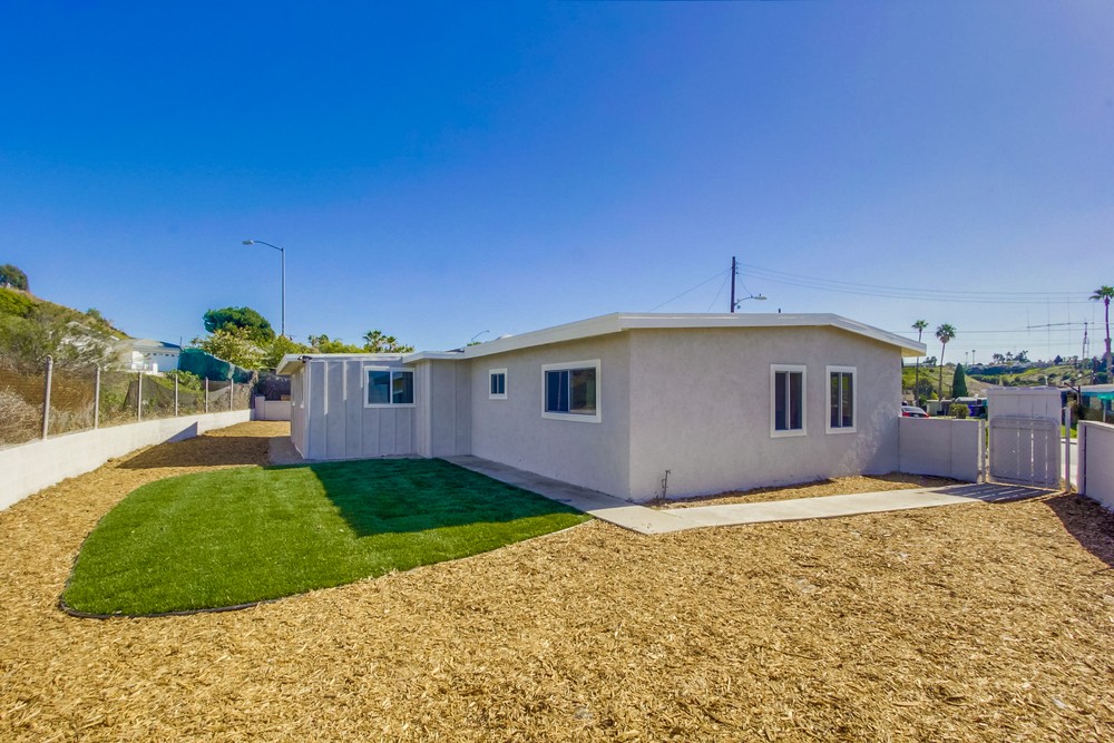Virtual tour photo 38 of 40 for 595 Brutus St