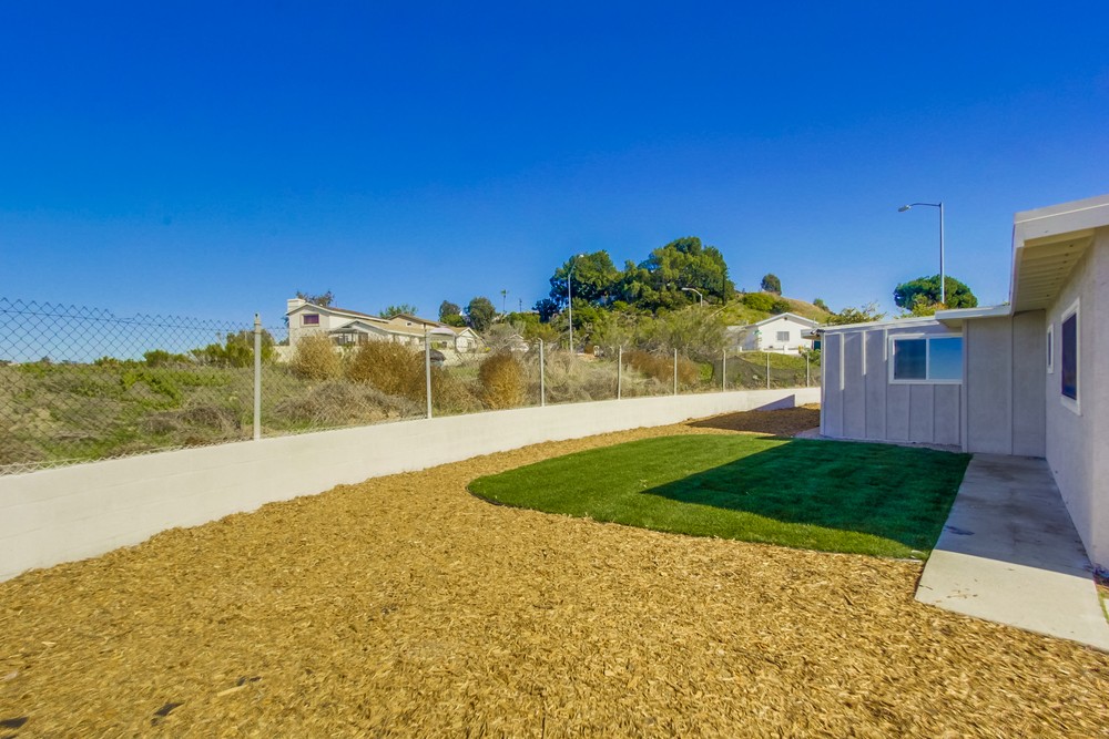 Virtual tour photo 40 of 40 for 595 Brutus St