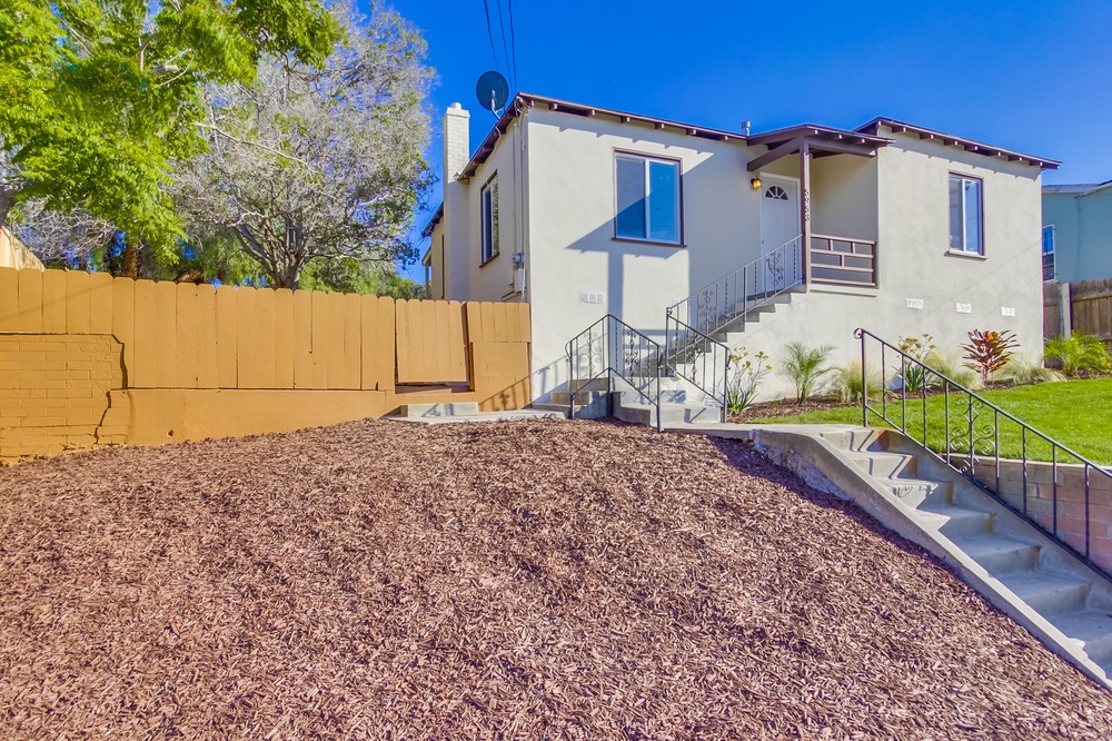 Virtual tour photo 3 of 25 for 5953 Balmoral Drive