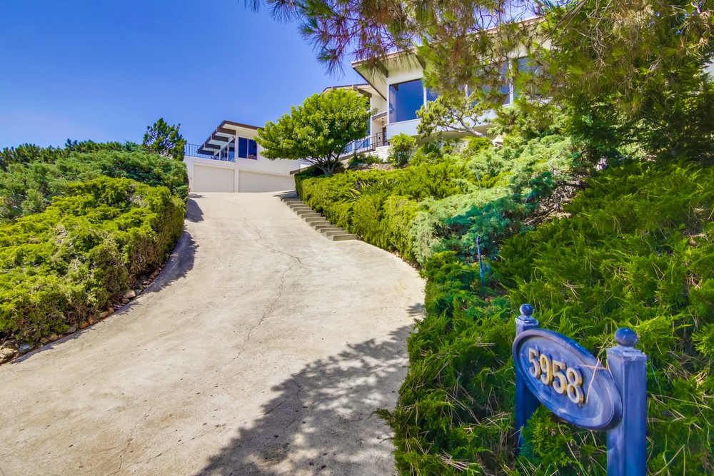 Virtual tour photo 5 of 67 for 5958 Madra Ave