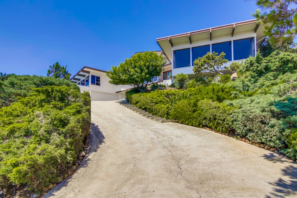 Virtual tour photo 6 of 67 for 5958 Madra Ave