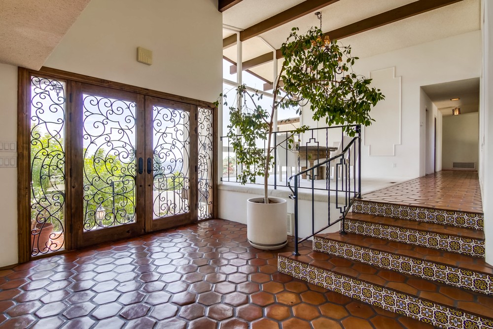 Virtual tour photo 11 of 67 for 5958 Madra Ave