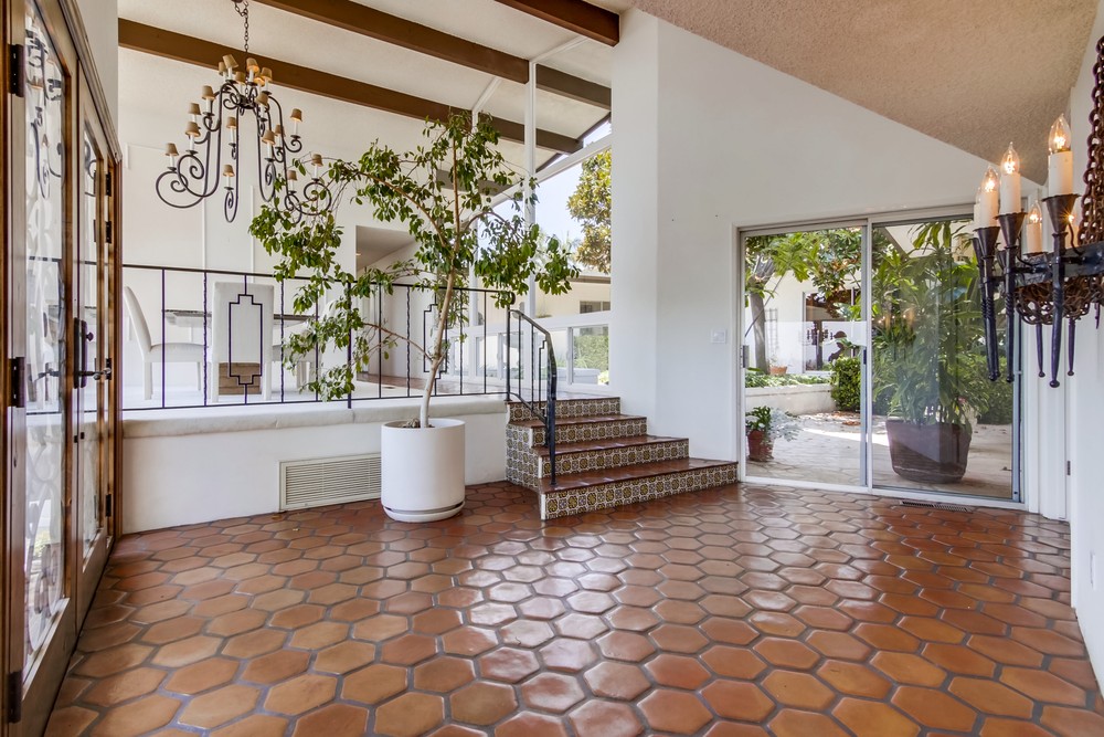 Virtual tour photo 12 of 67 for 5958 Madra Ave