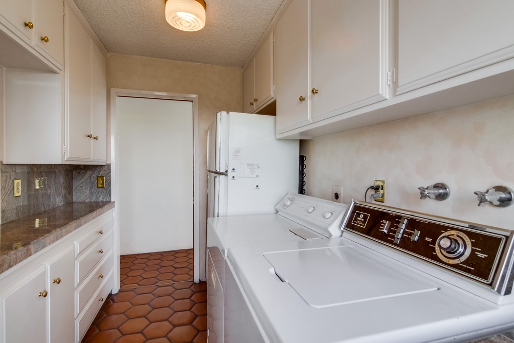 Virtual tour photo 61 of 67 for 5958 Madra Ave