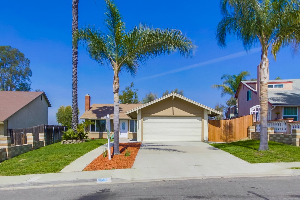 Virtual tour photo 3 of 35 for 5960 Flipper Dr