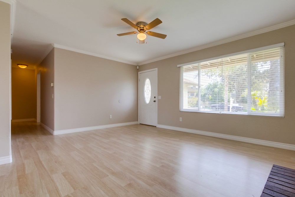 Virtual tour photo 9 of 35 for 5960 Flipper Dr