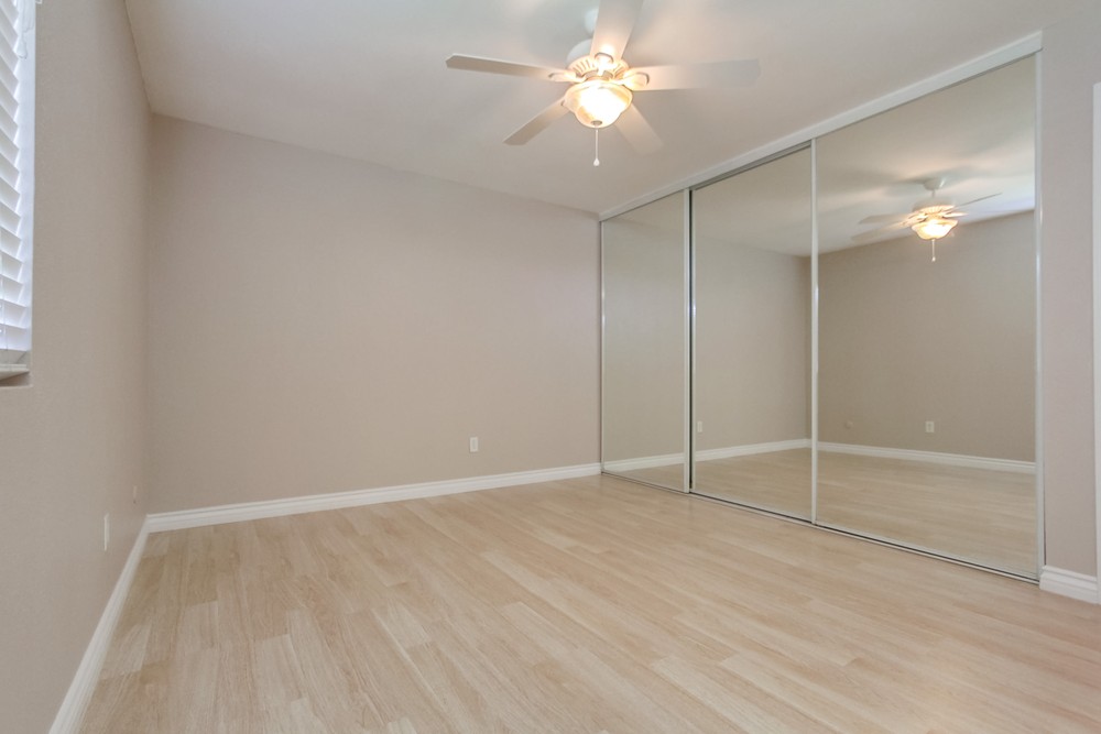 Virtual tour photo 24 of 35 for 5960 Flipper Dr