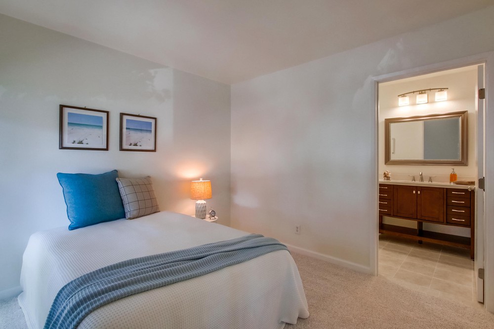 Virtual tour photo 15 of 26 for 5962 Rancho Mission Rd UNIT 220