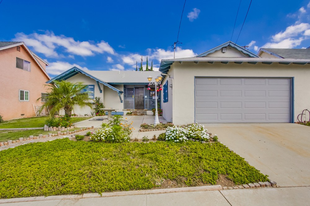 Virtual tour photo 1 of 43 for 5968 Rancho Hills Drive